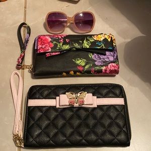 Betsy Johnson accessiors